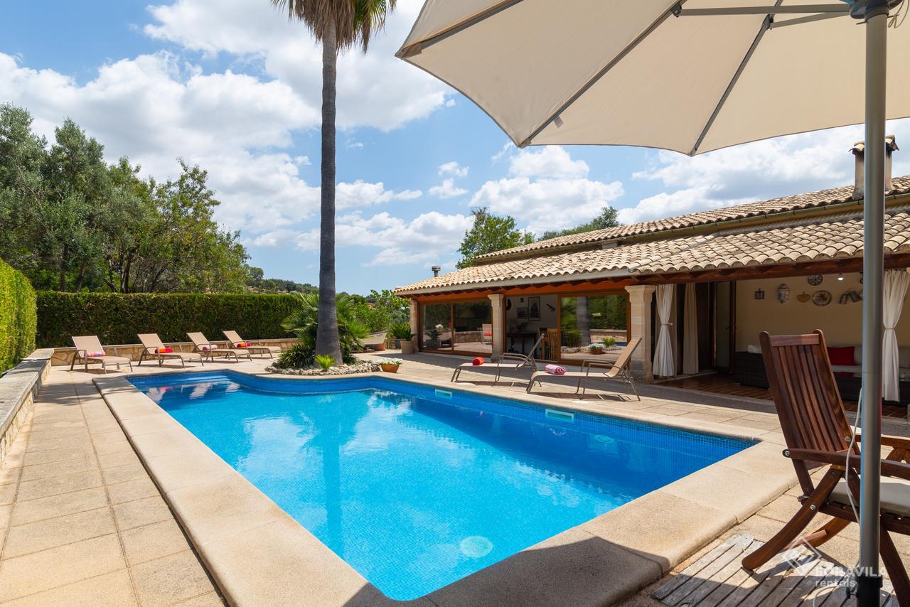 Es Pou De Biniamar Villa Selva  Exterior photo